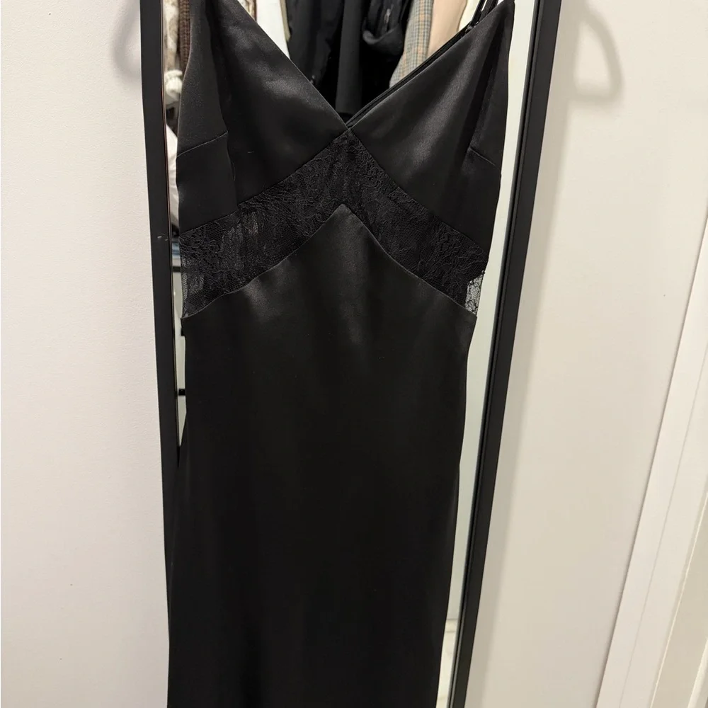 Dynamite Black Lace Slip Dress - Picture 3 of 4